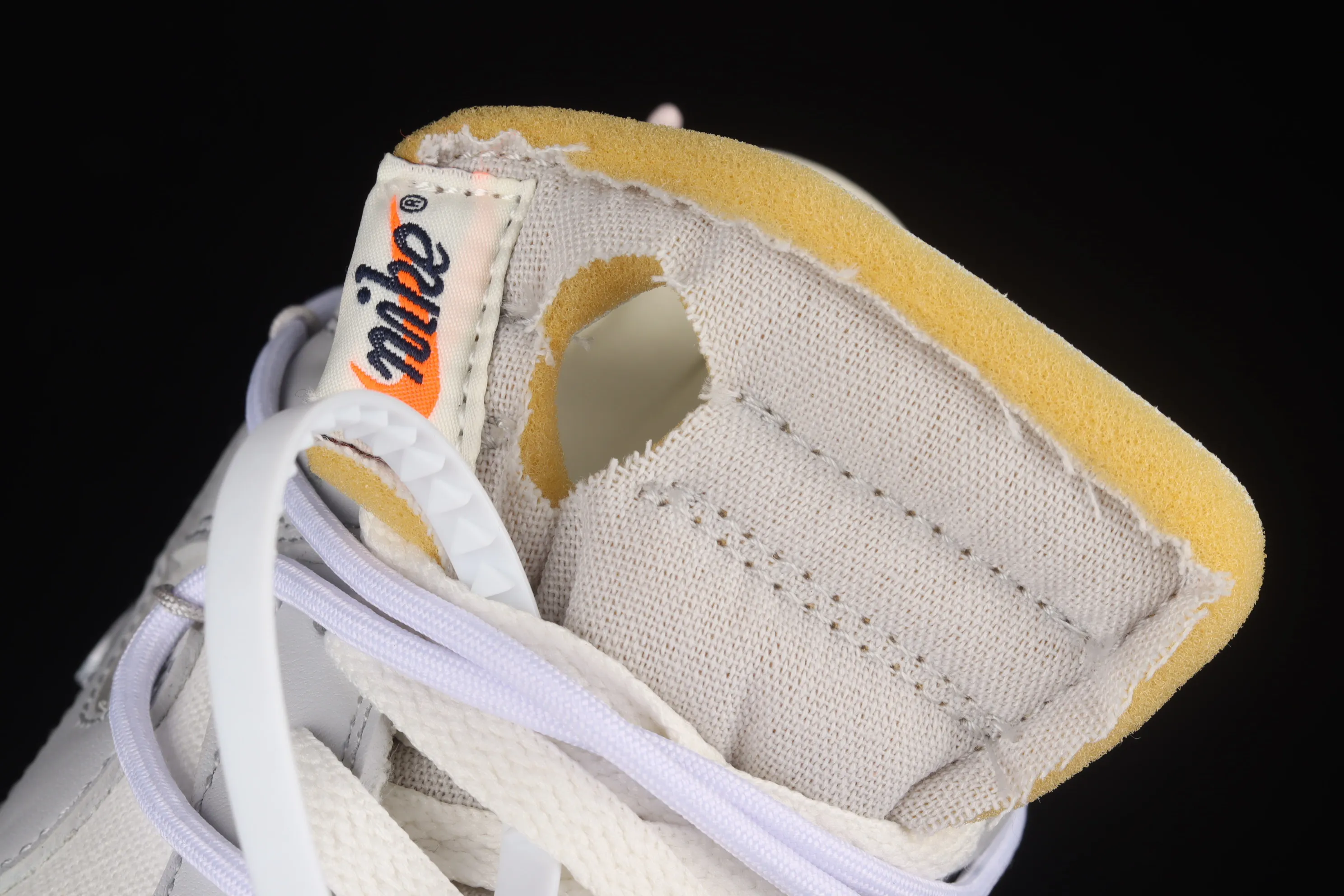 All Categories Nk SB Dunk Series Nk SB Dunk Low Low-top sneakers Pure original version OF x Nk Dunk Low OW Gray SB smashed backboard fashion casual sneakers DM1602-123